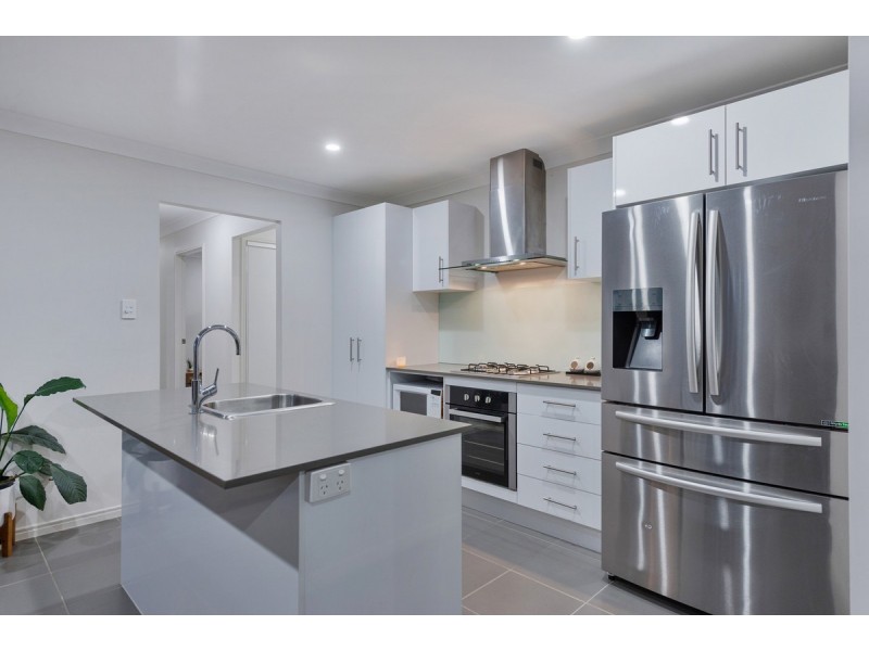 28 Paddy Circuit, Ormeau QLD 4208