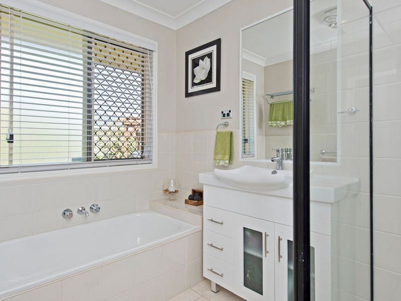 2 Solanum Street, Ormeau QLD 4208