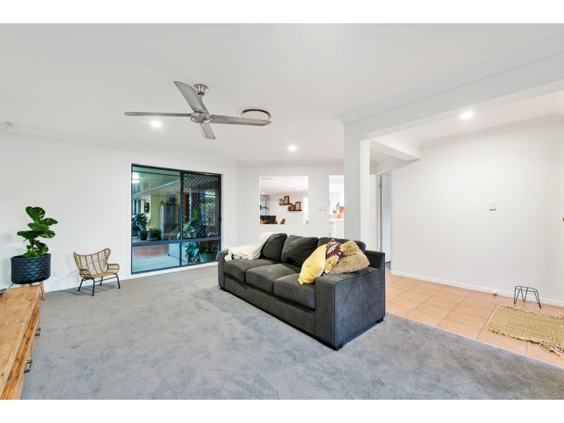 70 Halfway Drive, Ormeau QLD 4208