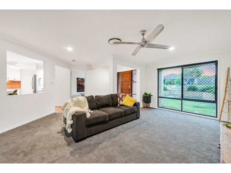 70 Halfway Drive, Ormeau QLD 4208