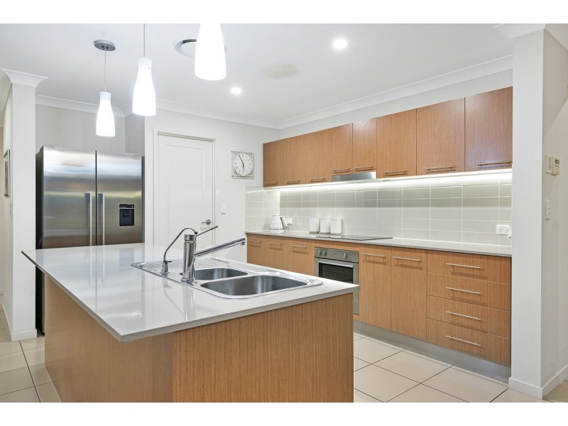 44 Stoney Creek Circuit, Ormeau QLD 4208