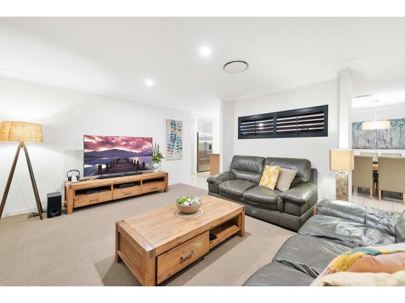 44 Stoney Creek Circuit, Ormeau QLD 4208