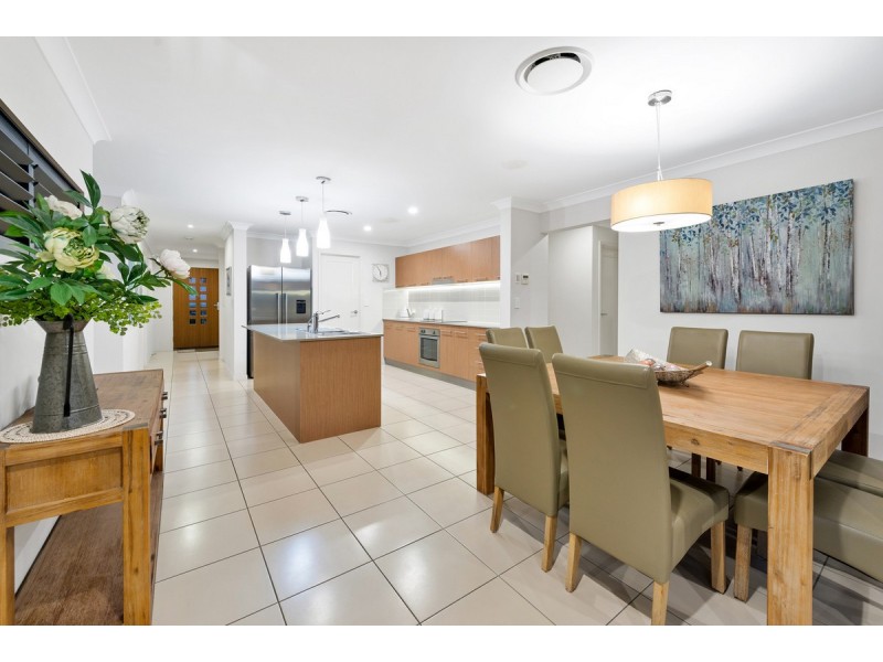 44 Stoney Creek Circuit, Ormeau QLD 4208