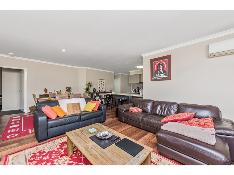 24 Oakover Avenue, Ormeau Hills QLD 4208