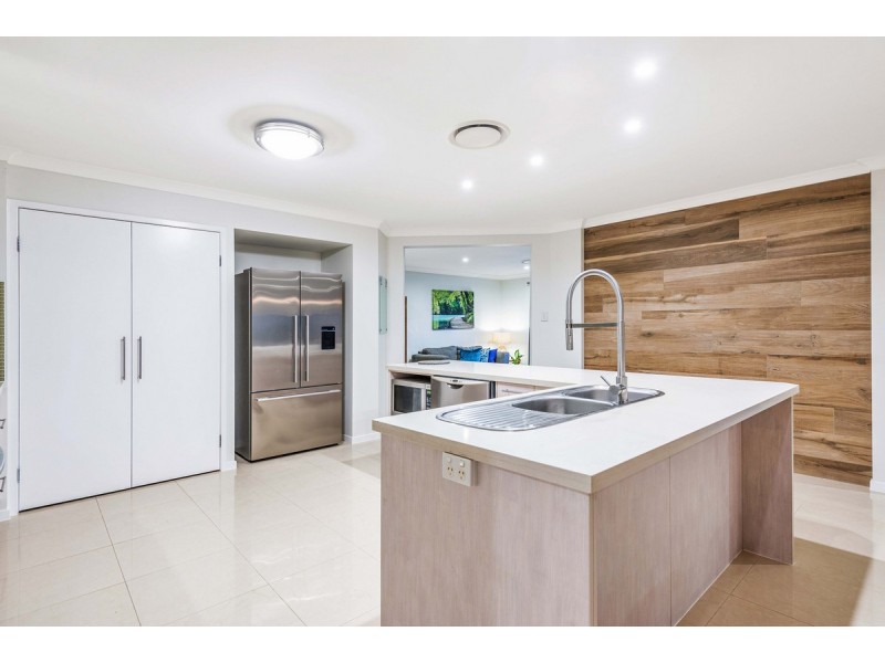 6 Fimbriata Court, Ormeau QLD 4208