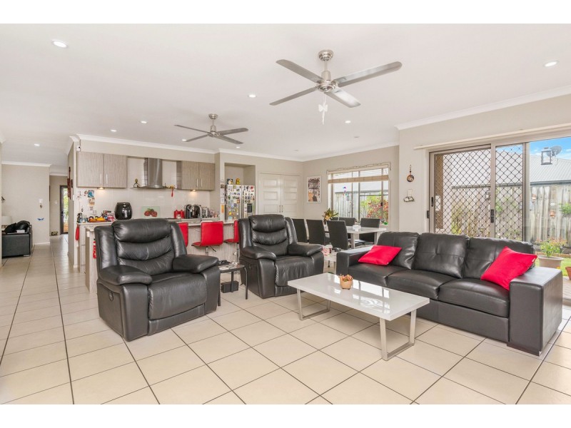 16 Elmore Street, Ormeau QLD 4208