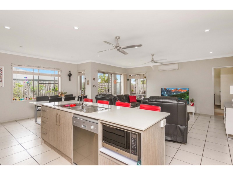 16 Elmore Street, Ormeau QLD 4208