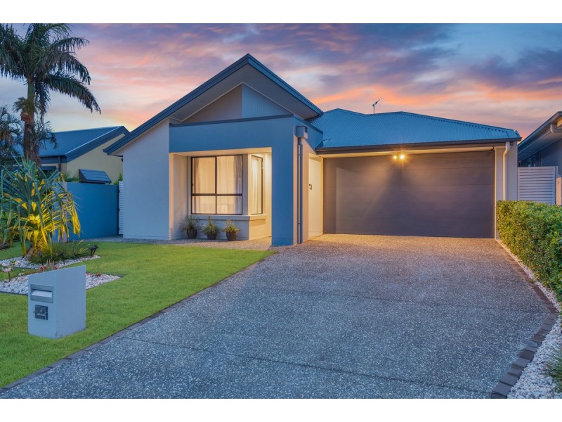 6 Moreton Drive, Jacobs Well QLD 4208