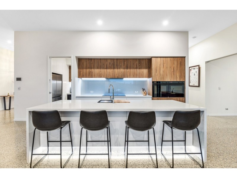 42 Montego Hills Drive, Kingsholme QLD 4208