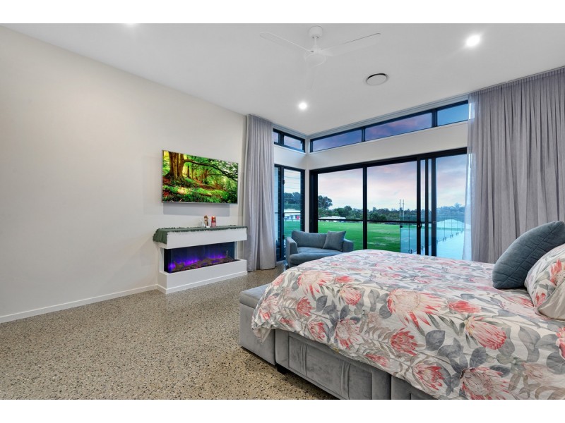 42 Montego Hills Drive, Kingsholme QLD 4208