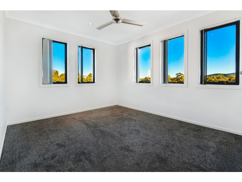 1/15 Success Crescent, Ormeau QLD 4208