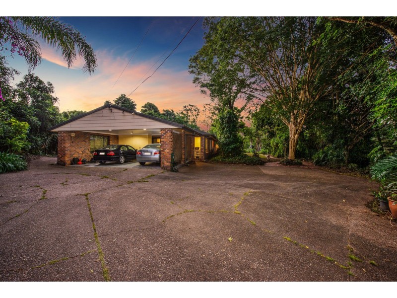 623 Stanmore Road, Luscombe QLD 4207