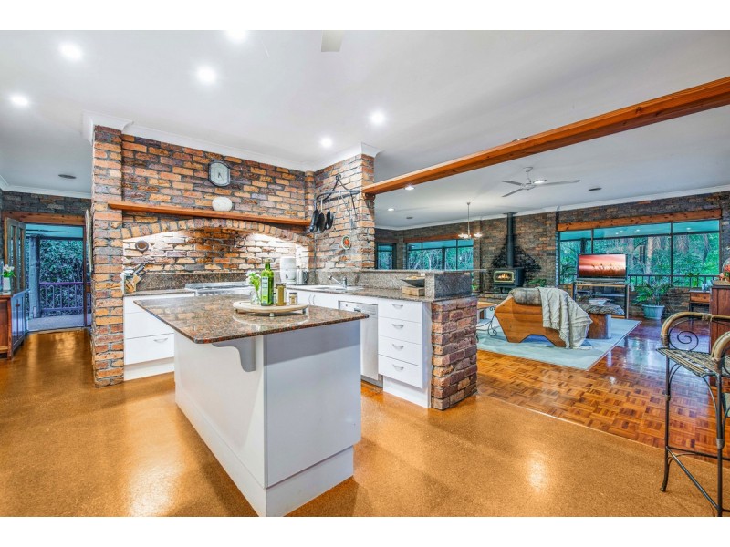 623 Stanmore Road, Luscombe QLD 4207