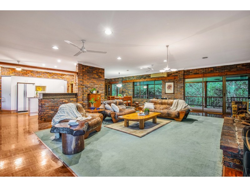 623 Stanmore Road, Luscombe QLD 4207