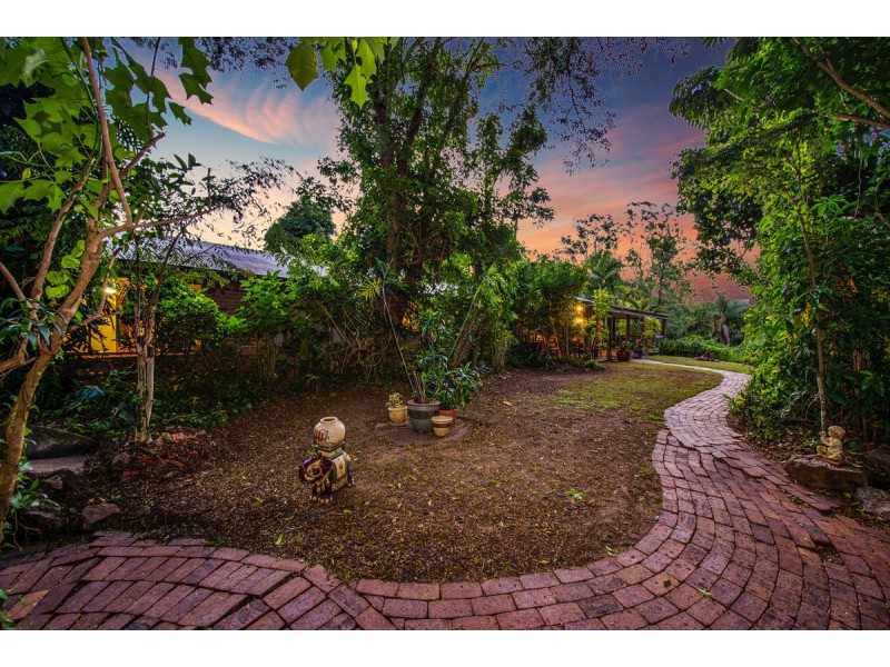 623 Stanmore Road, Luscombe QLD 4207