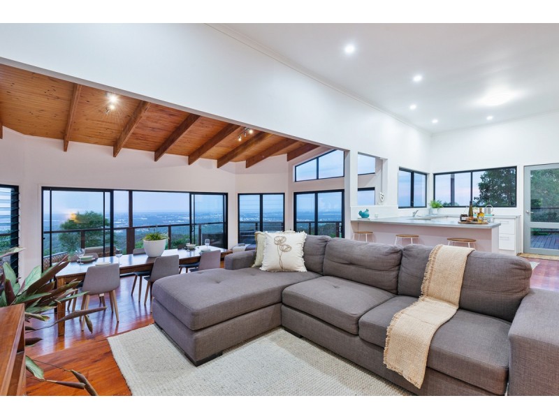 328 Wongawallan Drive, Wongawallan QLD 4210