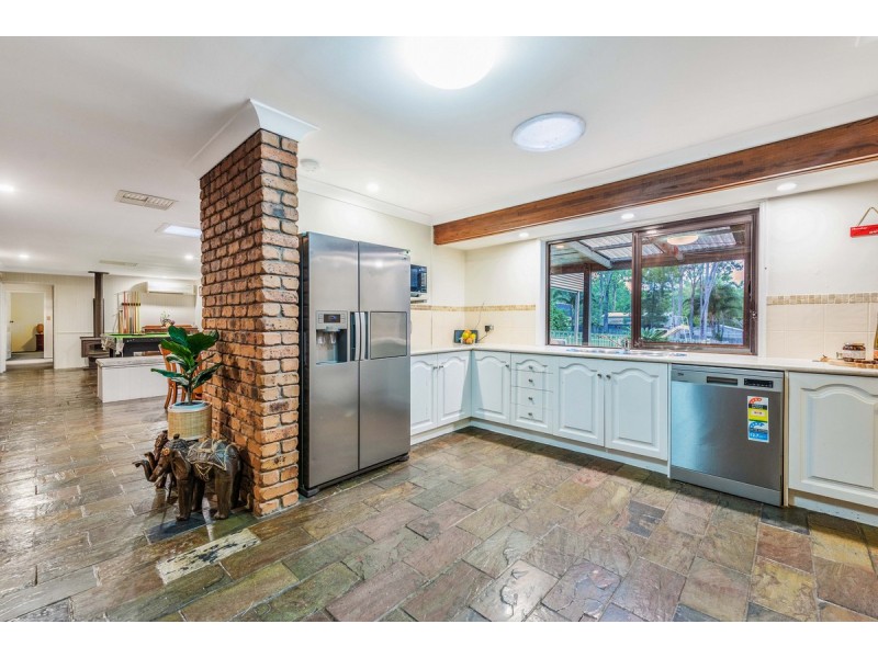 18 Vaughan Drive, Ormeau QLD 4208