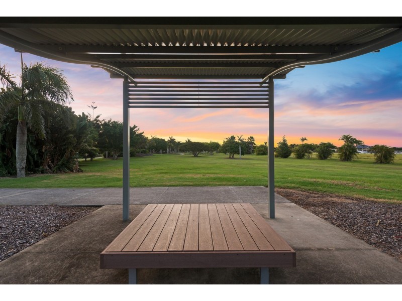 30 Marina Parade, Jacobs Well QLD 4208