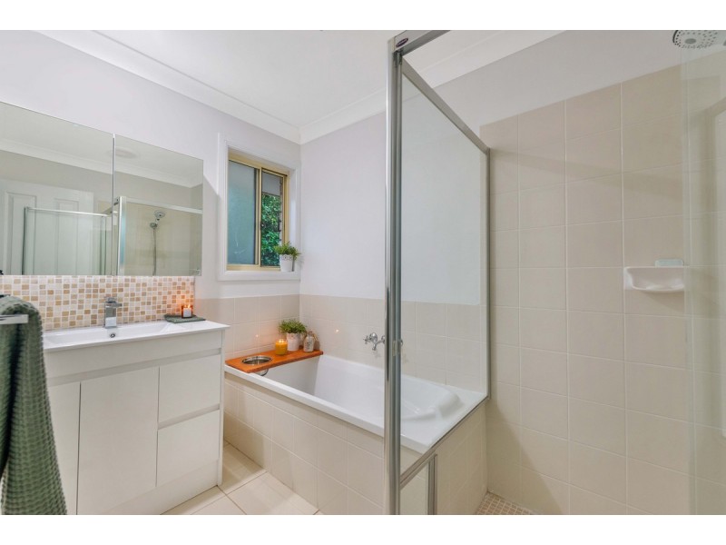 40 Bedivere Drive, Ormeau QLD 4208