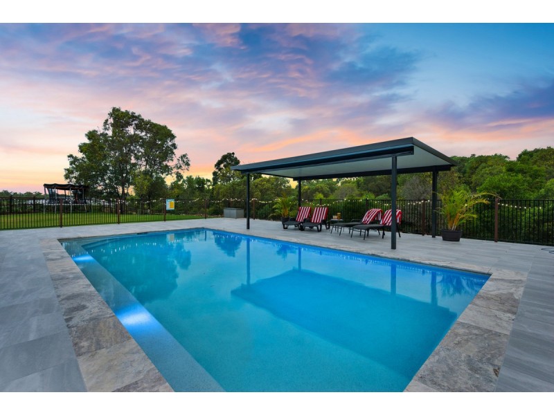 33 Homestead Crescent, Kingsholme QLD 4208