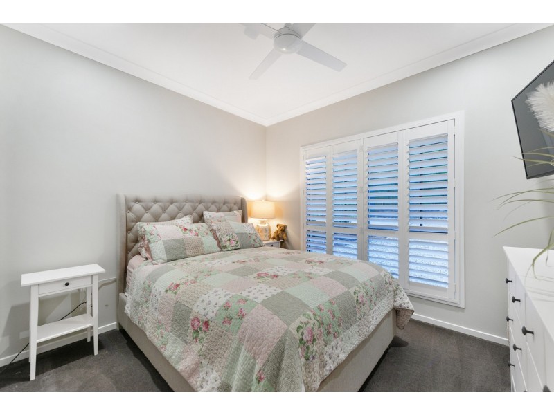 33 Homestead Crescent, Kingsholme QLD 4208