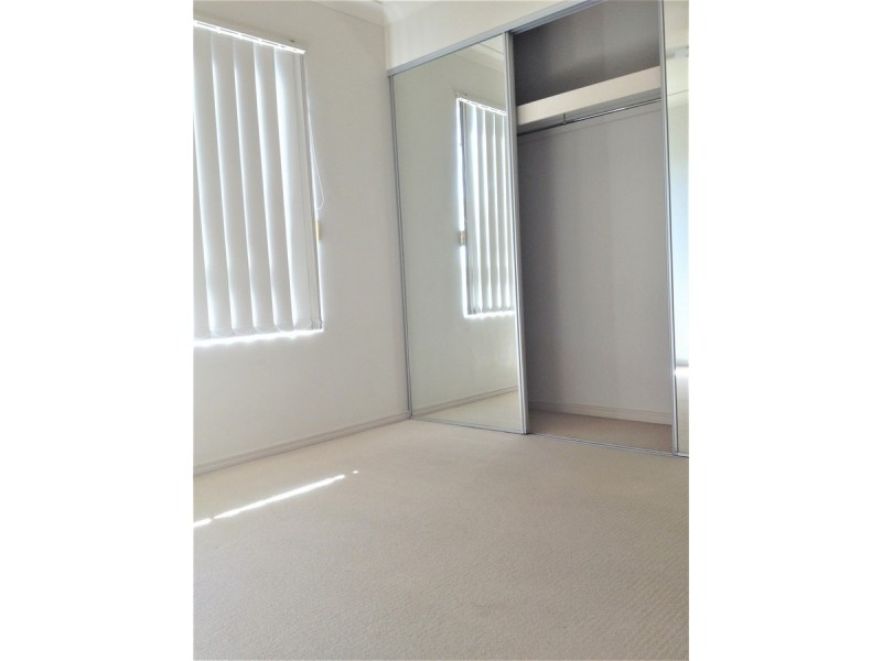 13/160 High Street, Southport QLD 4215