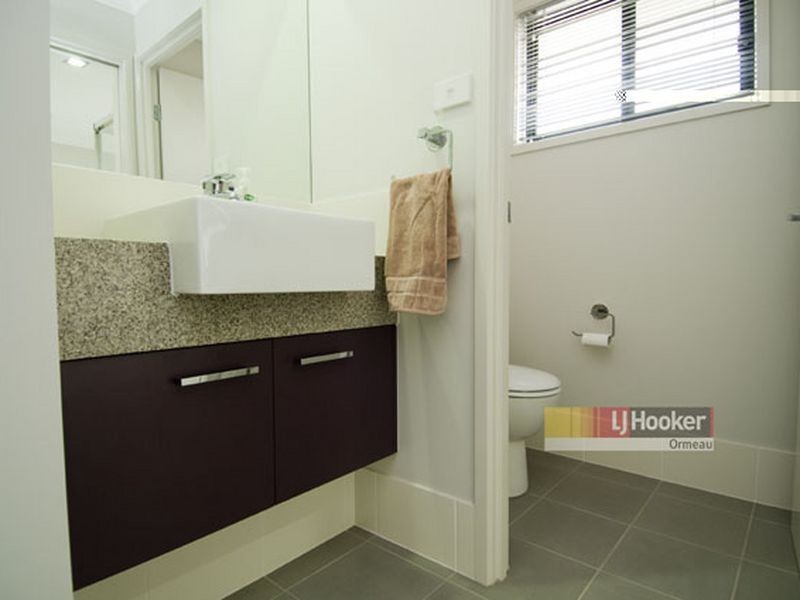 64 Lauradale Street, Ormeau QLD 4208