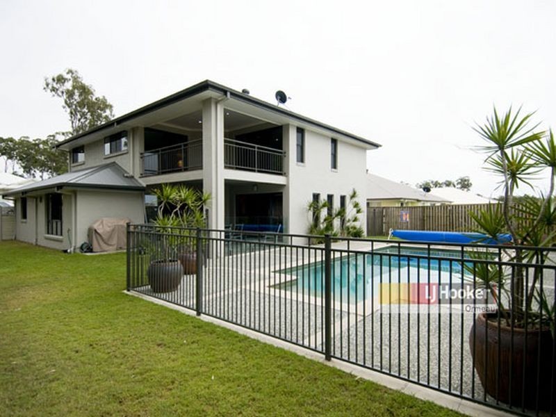 64 Lauradale Street, Ormeau QLD 4208