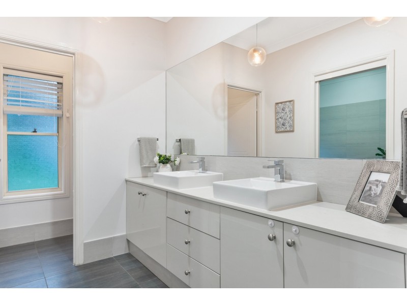 133 Bahrs Scrub Road, Bahrs Scrub QLD 4207