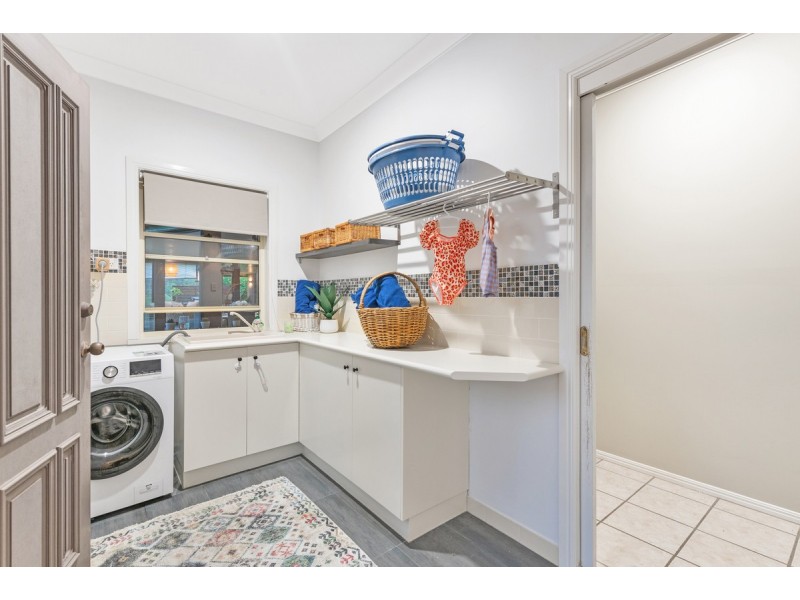 133 Bahrs Scrub Road, Bahrs Scrub QLD 4207