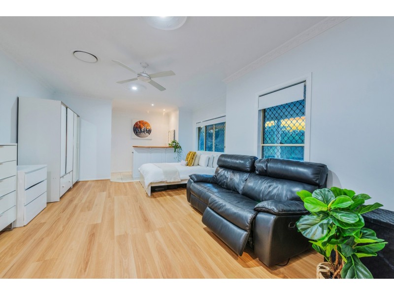 73 Winfield Road, Ormeau QLD 4208