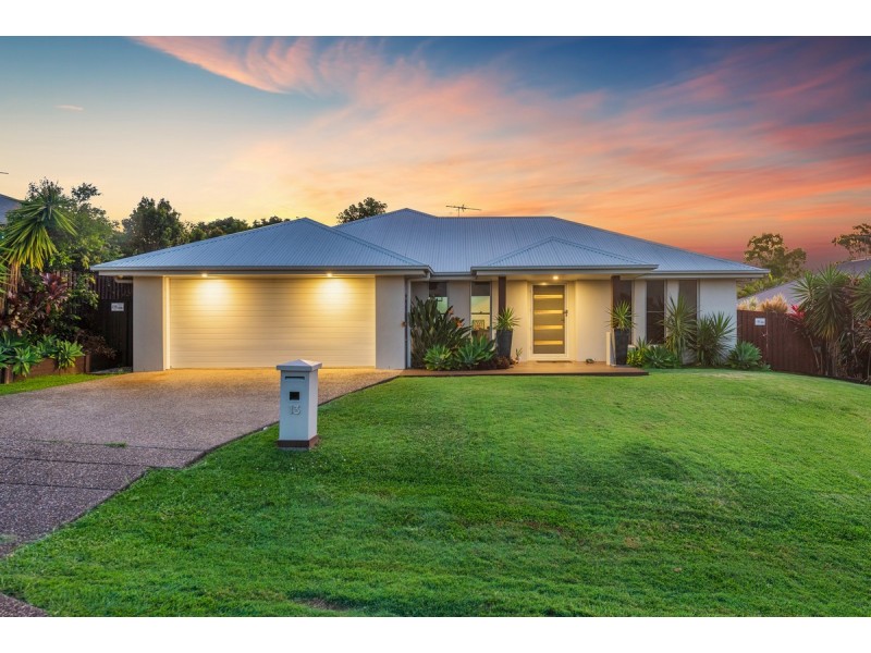 13 Penneshaw Crescent, Ormeau QLD 4208