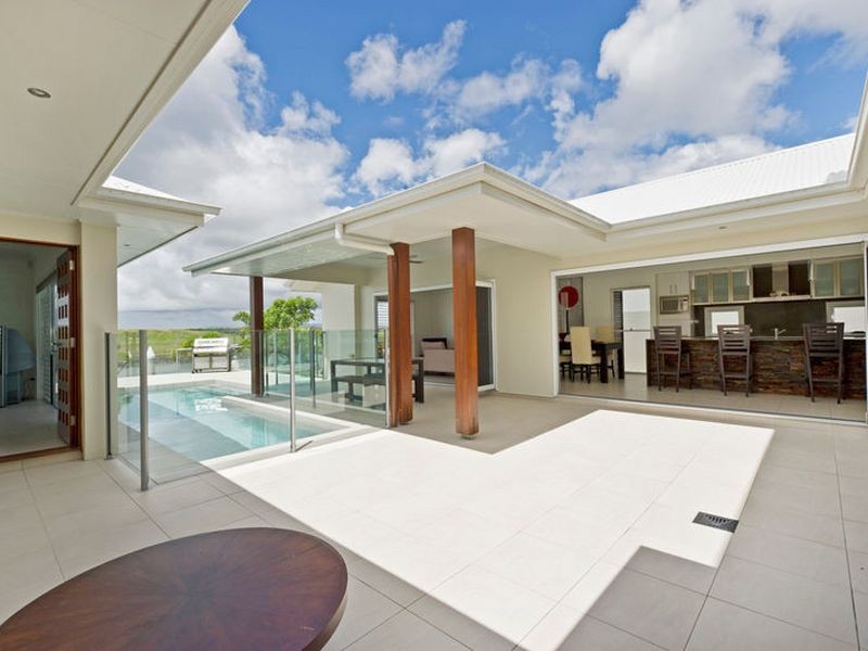11 Windward Place, Jacobs Well QLD 4208