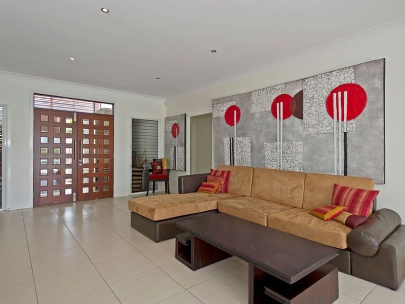 11 Windward Place, Jacobs Well QLD 4208
