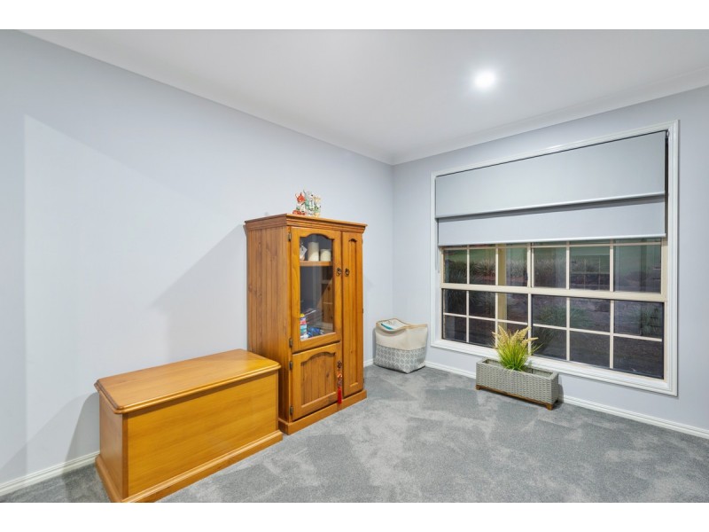 6 Renford Court, Ormeau QLD 4208