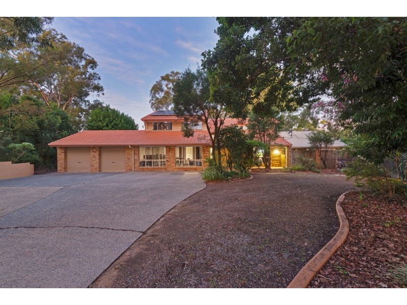 19 Taperoo Court, Yatala QLD 4207