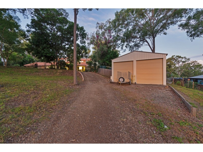 19 Taperoo Court, Yatala QLD 4207