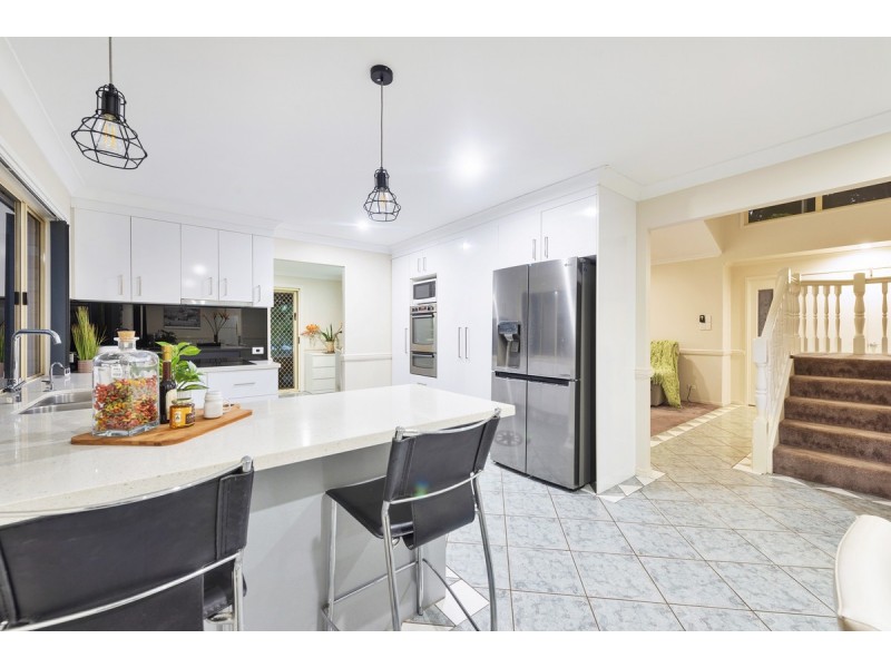 19 Taperoo Court, Yatala QLD 4207