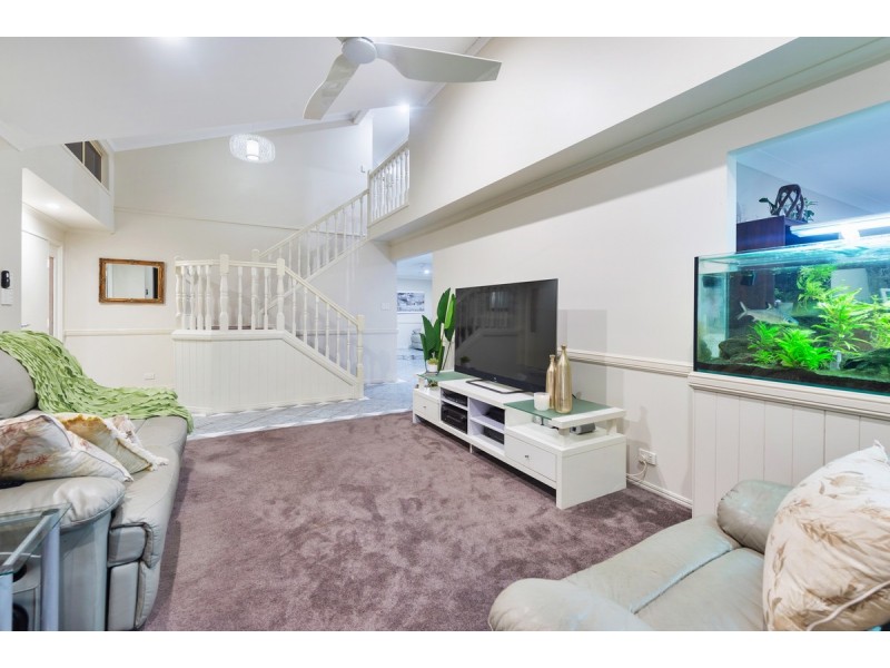 19 Taperoo Court, Yatala QLD 4207