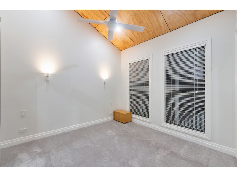 19 Taperoo Court, Yatala QLD 4207