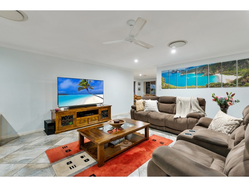 63 Halfway Drive, Ormeau QLD 4208