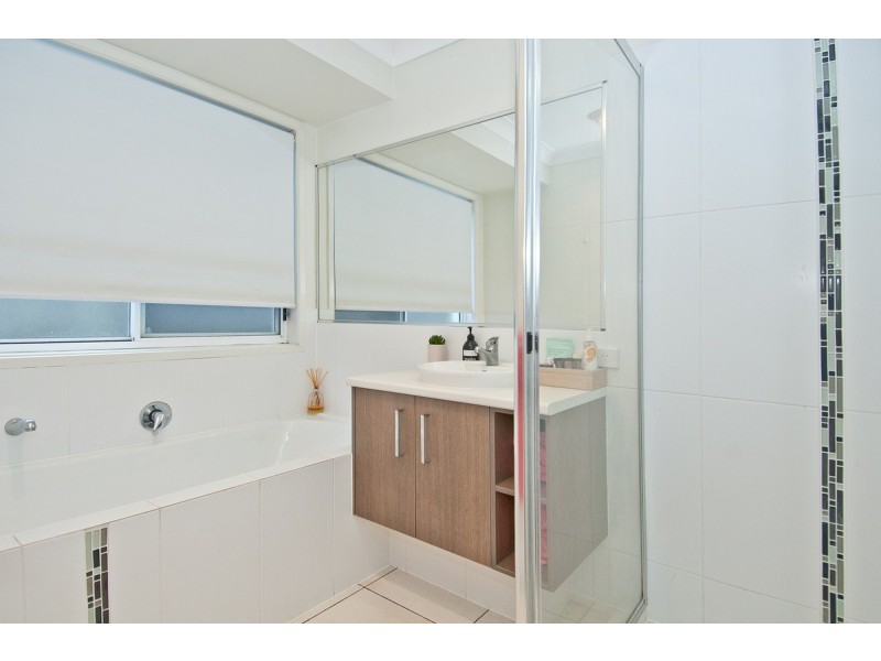 22 Penneshaw Crescent, Ormeau QLD 4208