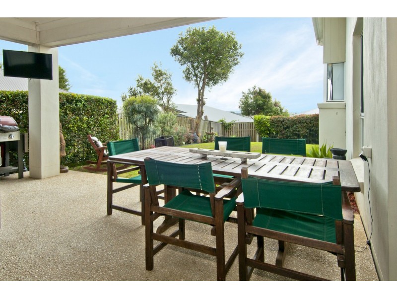 22 Penneshaw Crescent, Ormeau QLD 4208