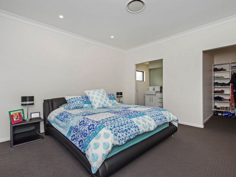 116 River Run Circuit, Ormeau Hills QLD 4208