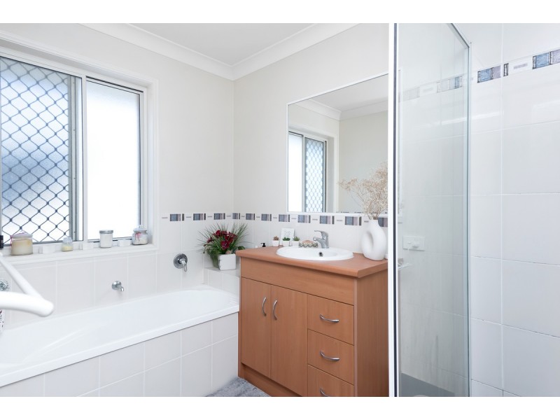 2/56 Halfway Drive, Ormeau QLD 4208
