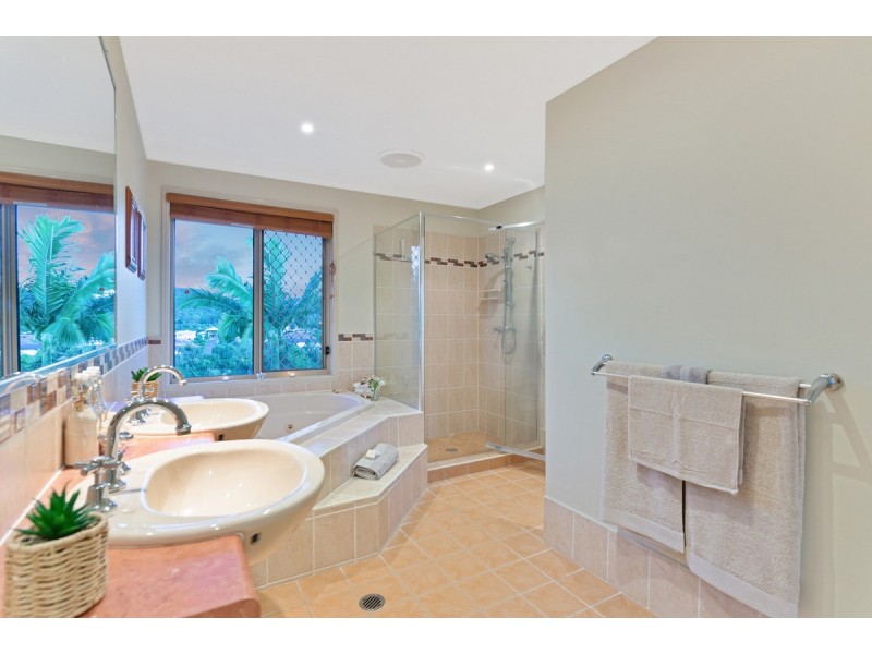 66 Ormeau Ridge Road, Ormeau Hills QLD 4208