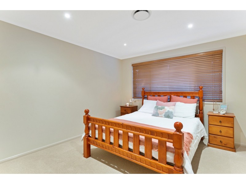 66 Ormeau Ridge Road, Ormeau Hills QLD 4208