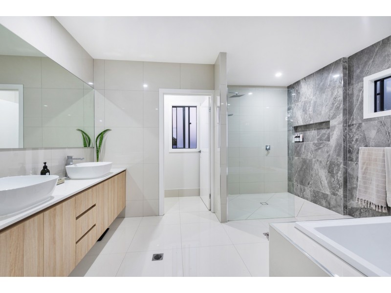 27 Boydaw Road, Ormeau QLD 4208