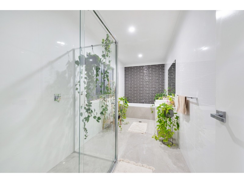 27 Boydaw Road, Ormeau QLD 4208