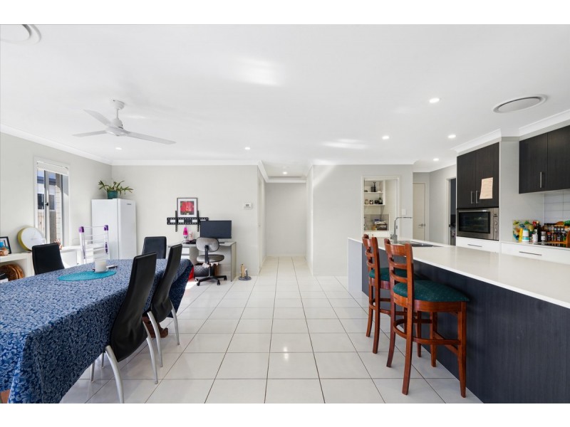 48 Cassius Way, Ormeau QLD 4208